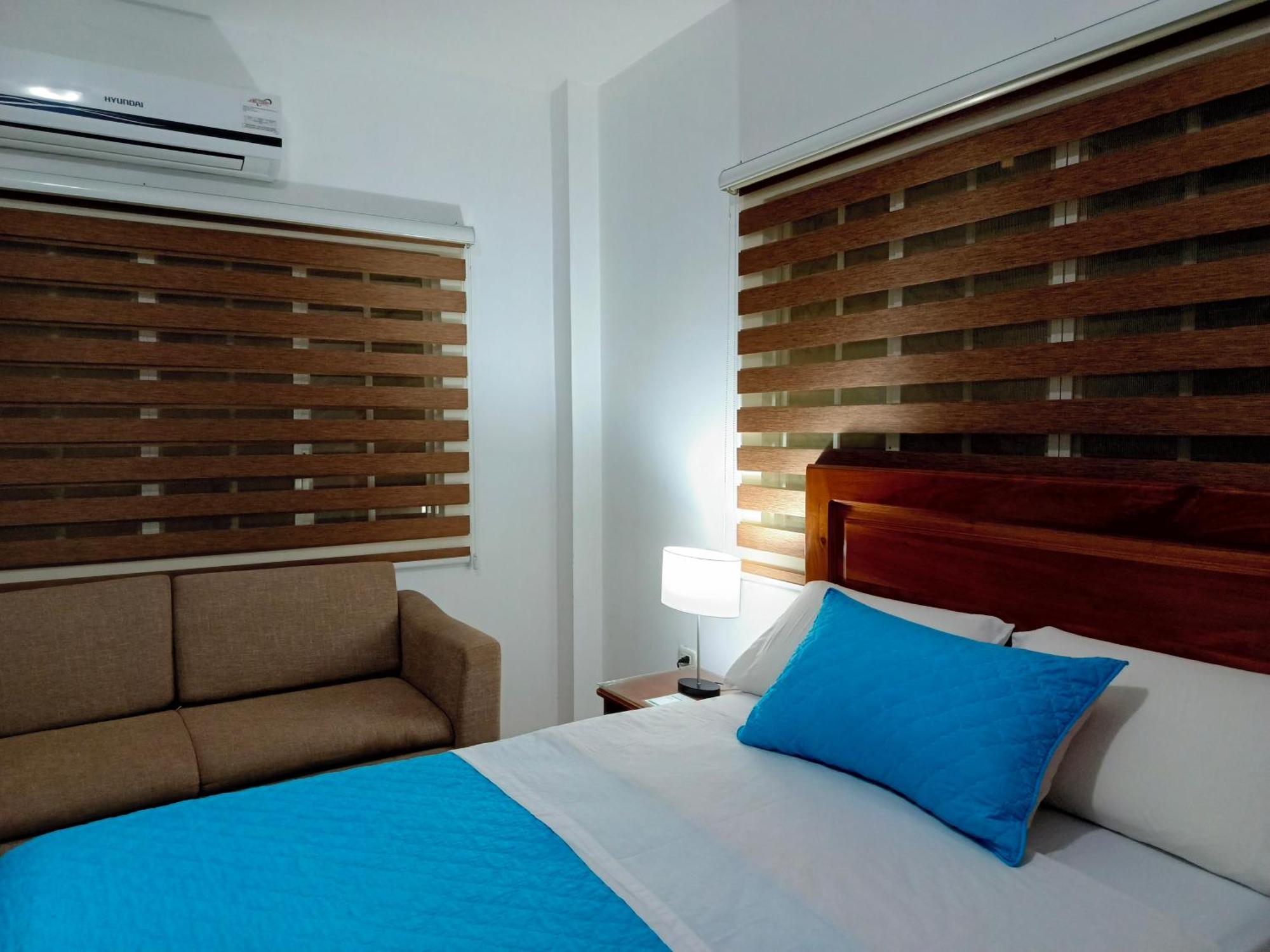 Teresita'S House Suites Con Cocina Privada Puerto Baquerizo Moreno Exterior photo