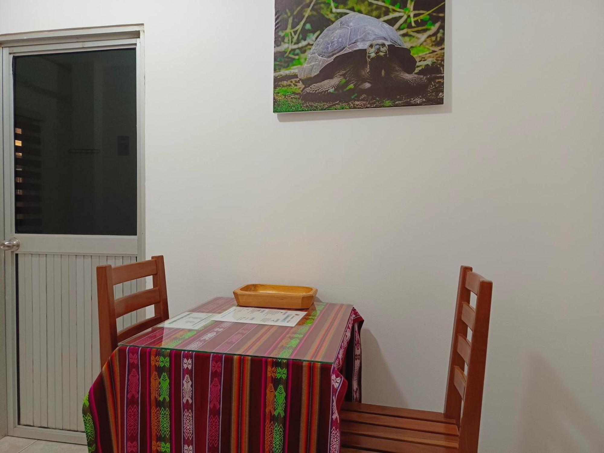 Teresita'S House Suites Con Cocina Privada Puerto Baquerizo Moreno Exterior photo